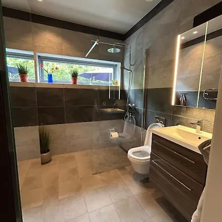 Villa Moderne Bolig, Hoy Standard Og Fantastisk Utsikt Drobak
