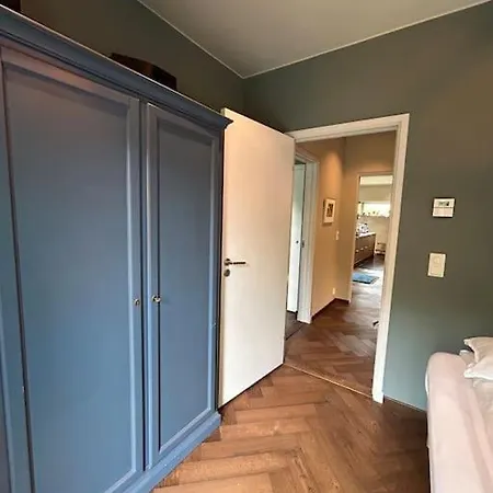 Moderne Bolig, Hoy Standard Og Fantastisk Utsikt
