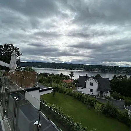 Moderne Bolig, Hoy Standard Og Fantastisk Utsikt Drøbak
